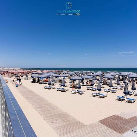 Adriatico HomeMare-Fiera-Centro Bari Esterno foto